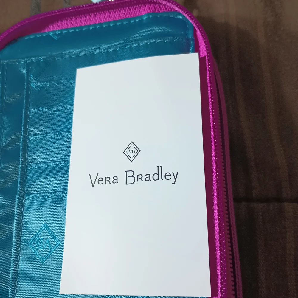 Vera Bradley RFID‎ Protection Wristlet/Wallet/Crossbody Bag NWOT